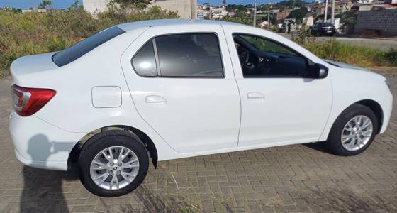 RENAULT LOGAN 1.0 12V SCE FLEX ZEN MANUAL